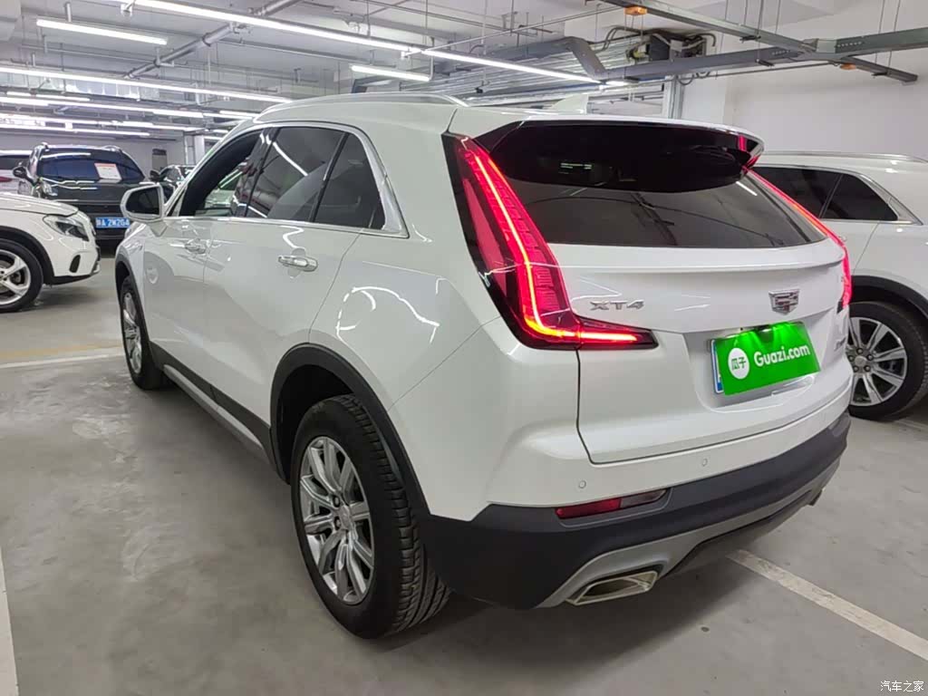 Cadillac XT4, 2021 все фото