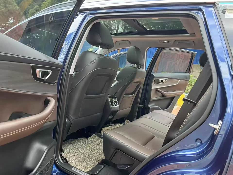 Chery Tiggo 8