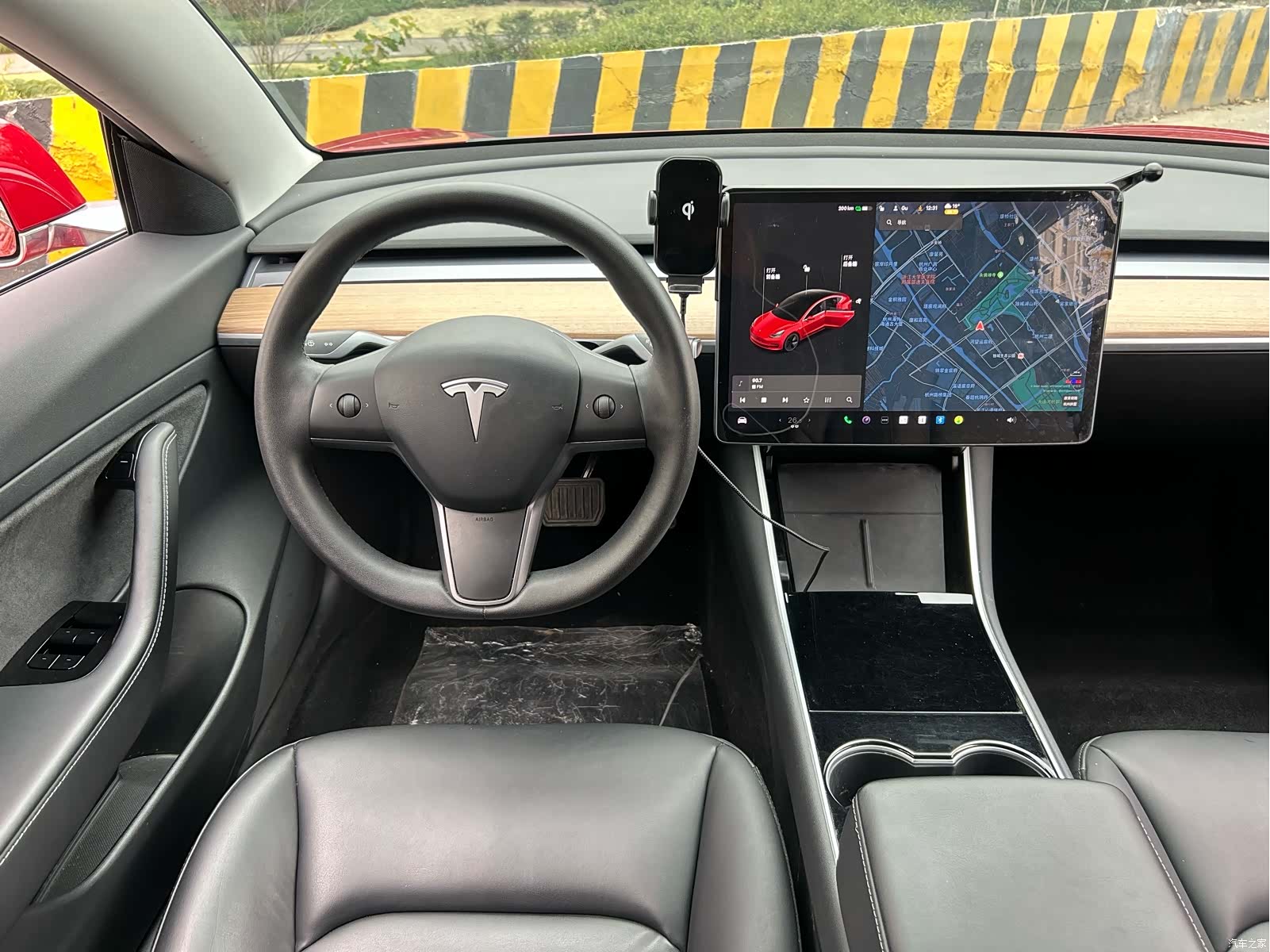 Tesla Model 3, 2020 15
