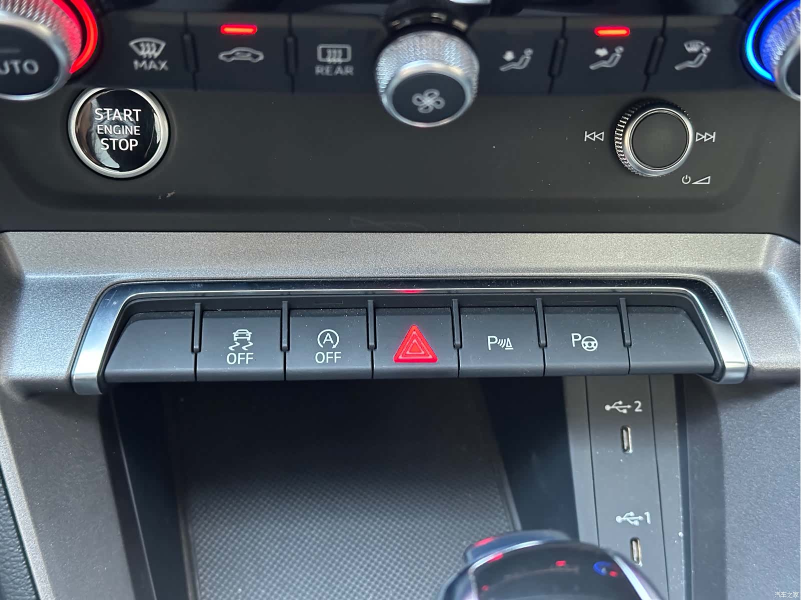Audi Q3, 2022 12