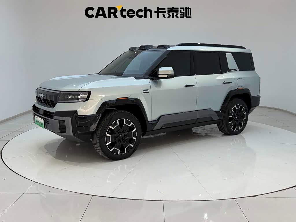 Fangchengbao Leopard 8 8 2025 Flagship 6 мест