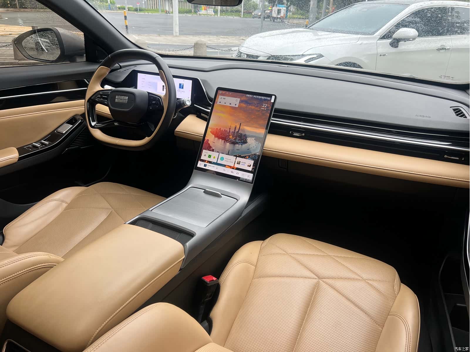 Geely Galaxy L6, 2024 21