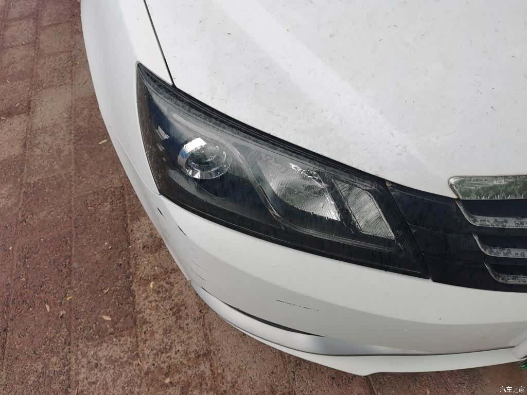 Geely Emgrand, 2015 7