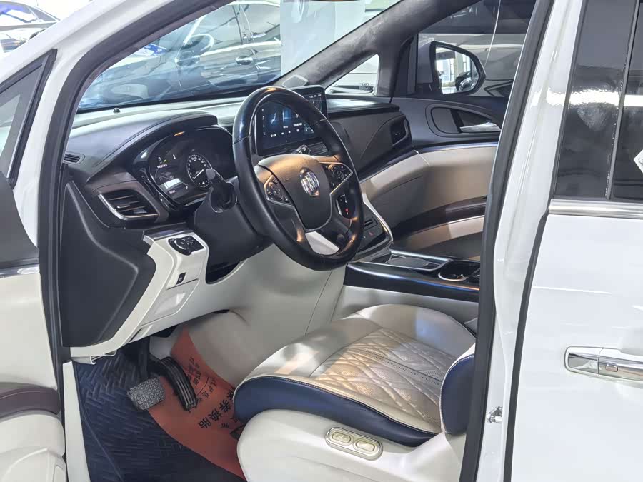 Buick GL8 2020, фото 5