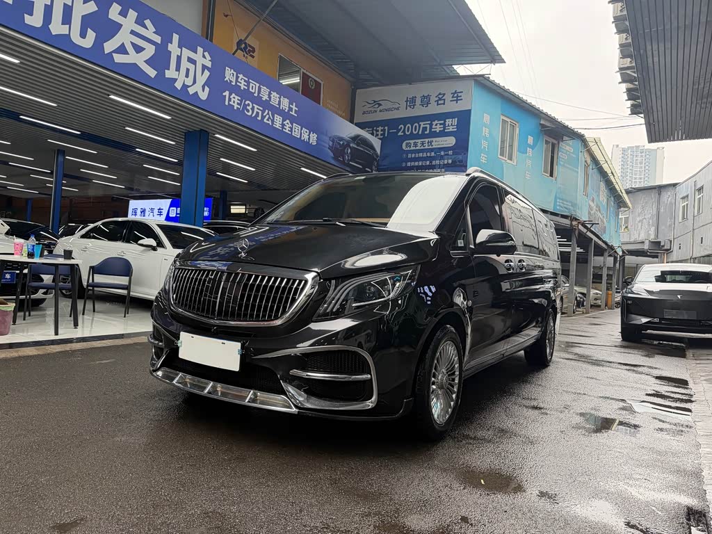 Mercedes-Benz Vito 2021 2.0T 7 мест