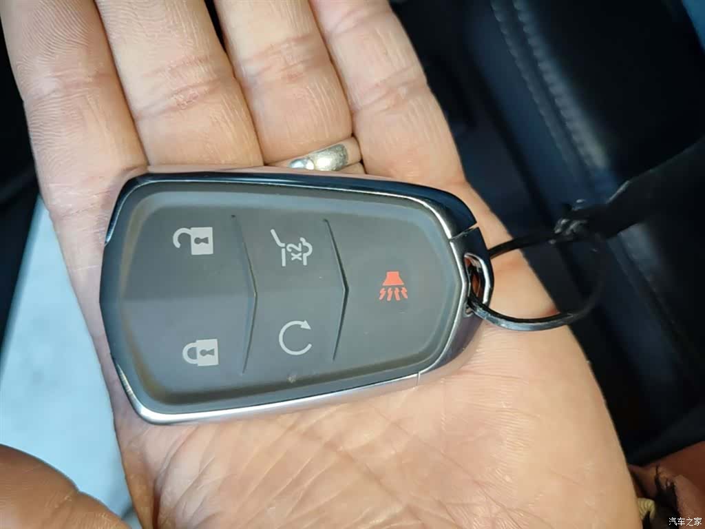 Cadillac SRX, 2015 9