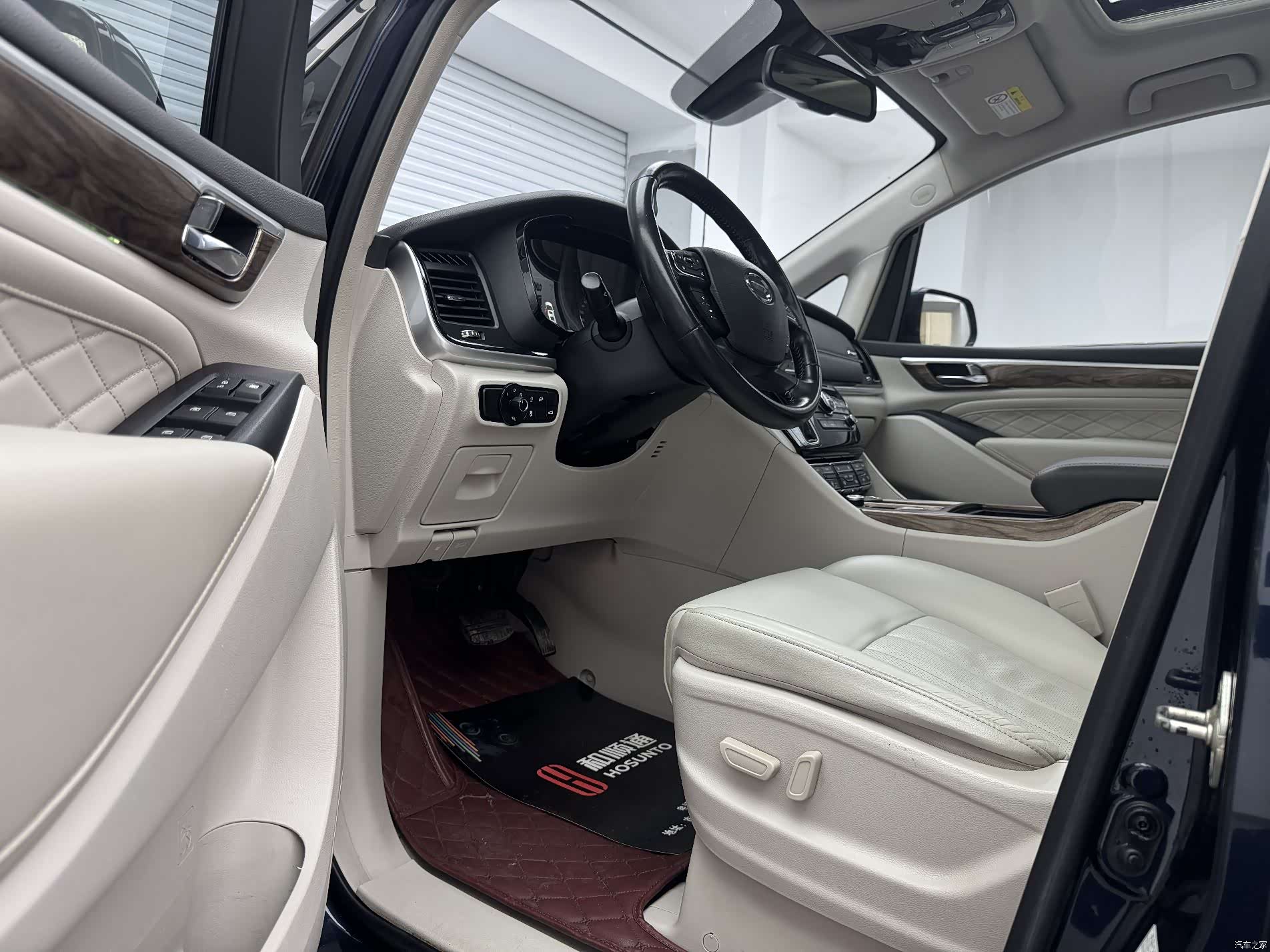 Trumpchi M8, 2019 4