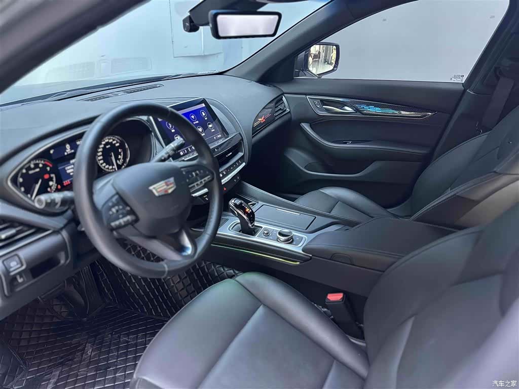 Cadillac CT5, 2023 14