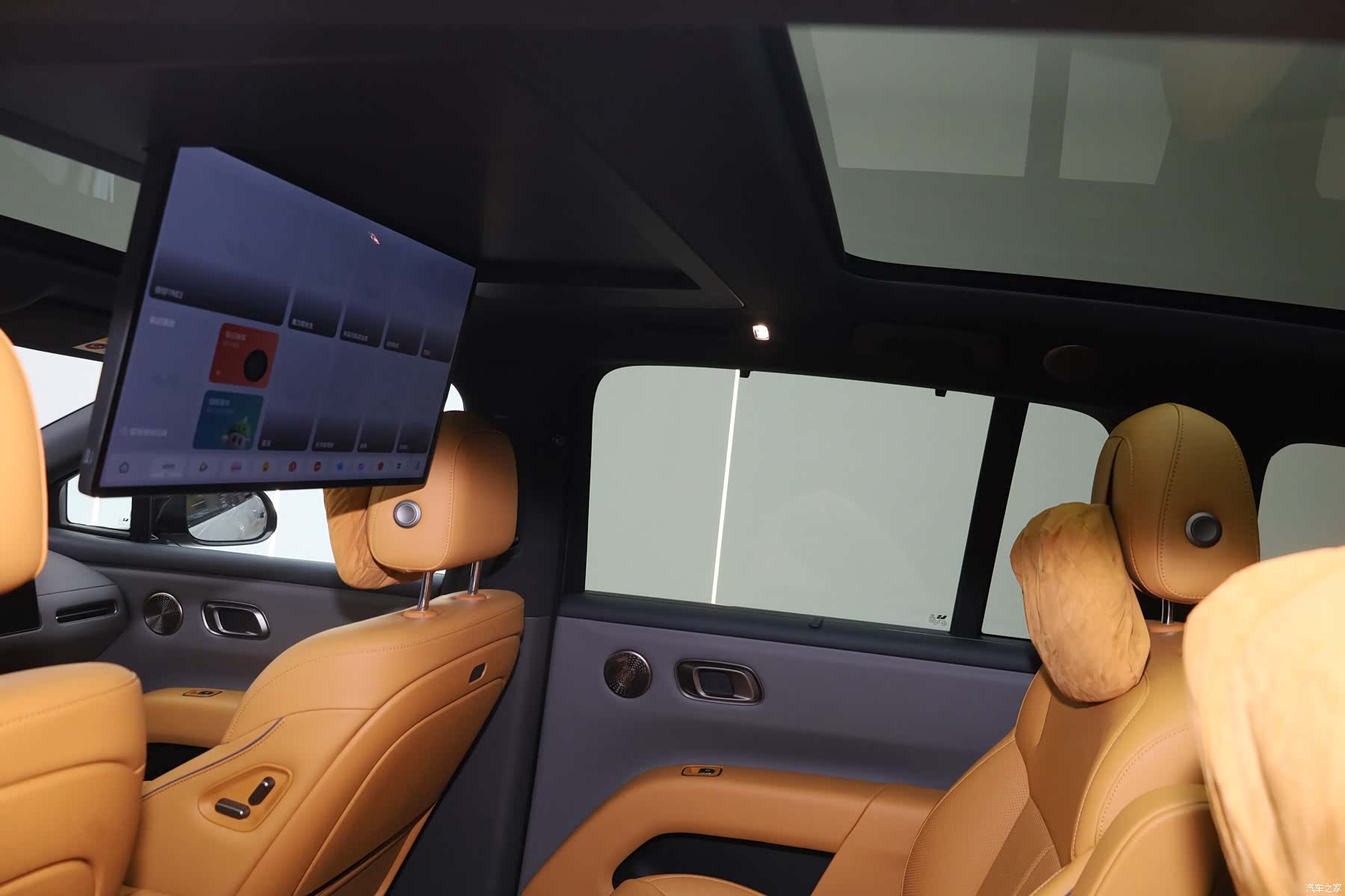 Li Auto i8, 2025 17