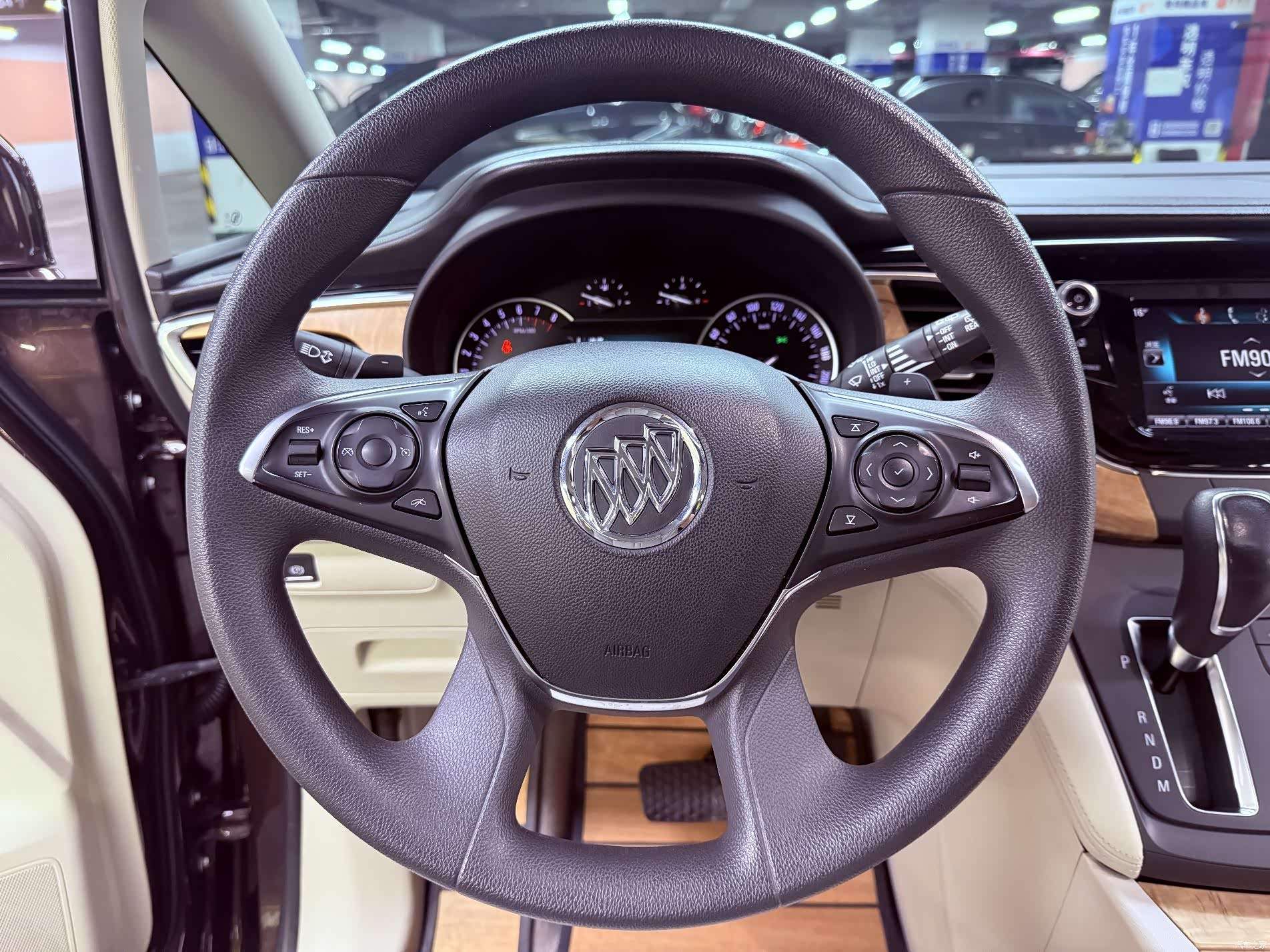 Buick GL8, 2020 28