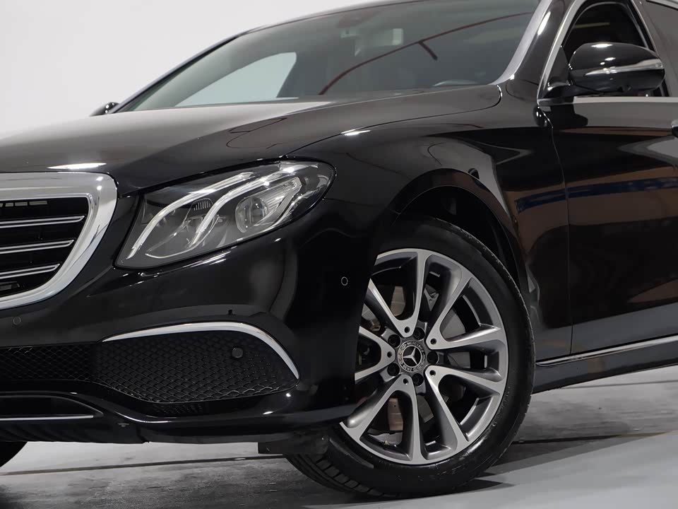 Mercedes-Benz E-class Mercedes-Benz E-class