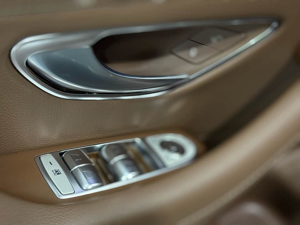 Mercedes-Benz E-class Mercedes-Benz E-class