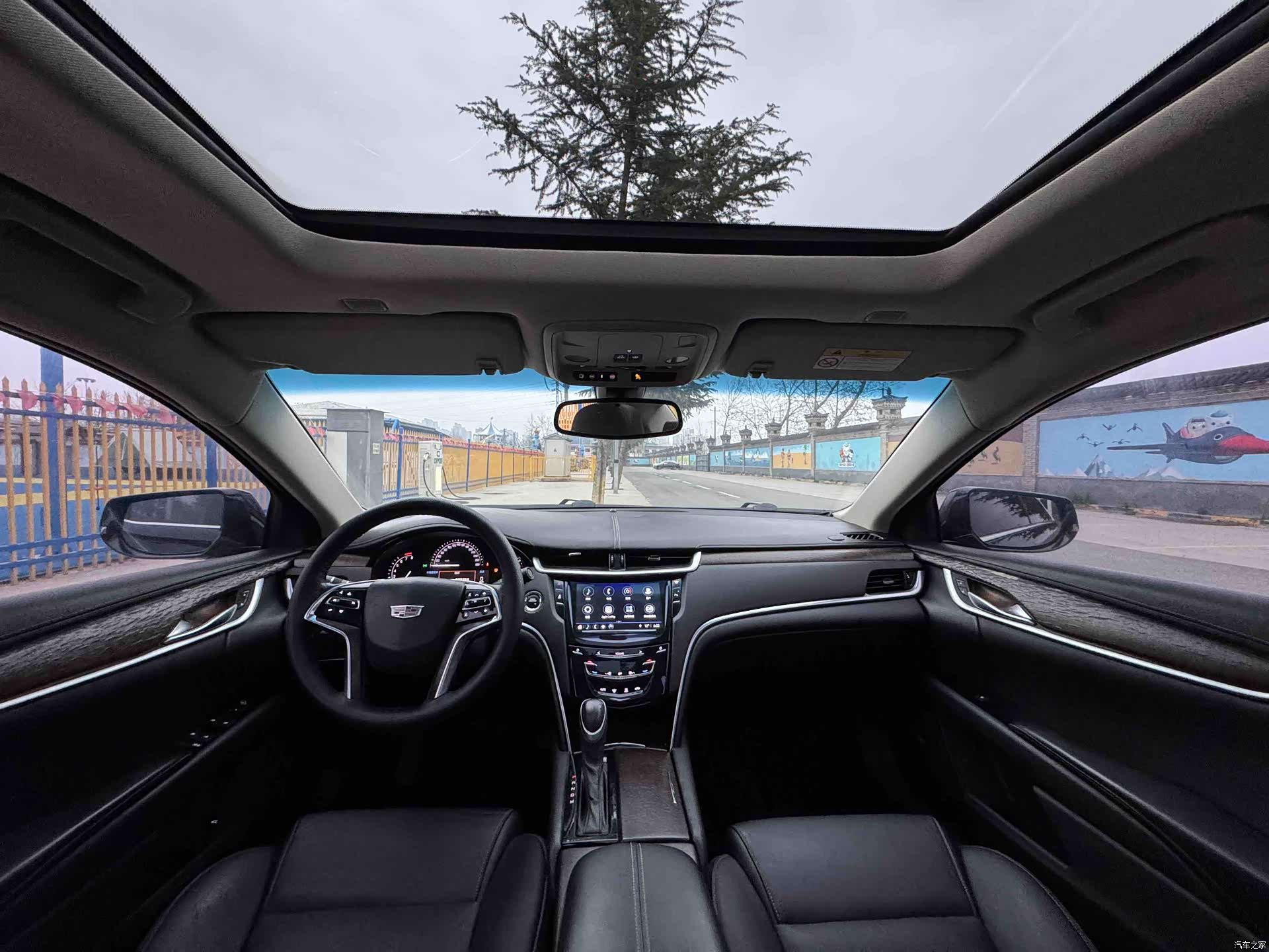 Cadillac XTS, 2018 все фото