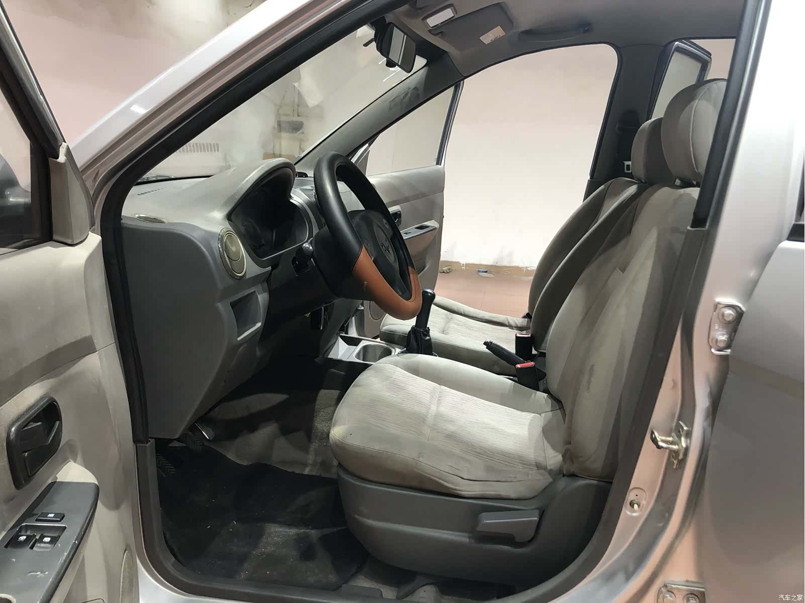 Wuling Hongguang, 2014 все фото
