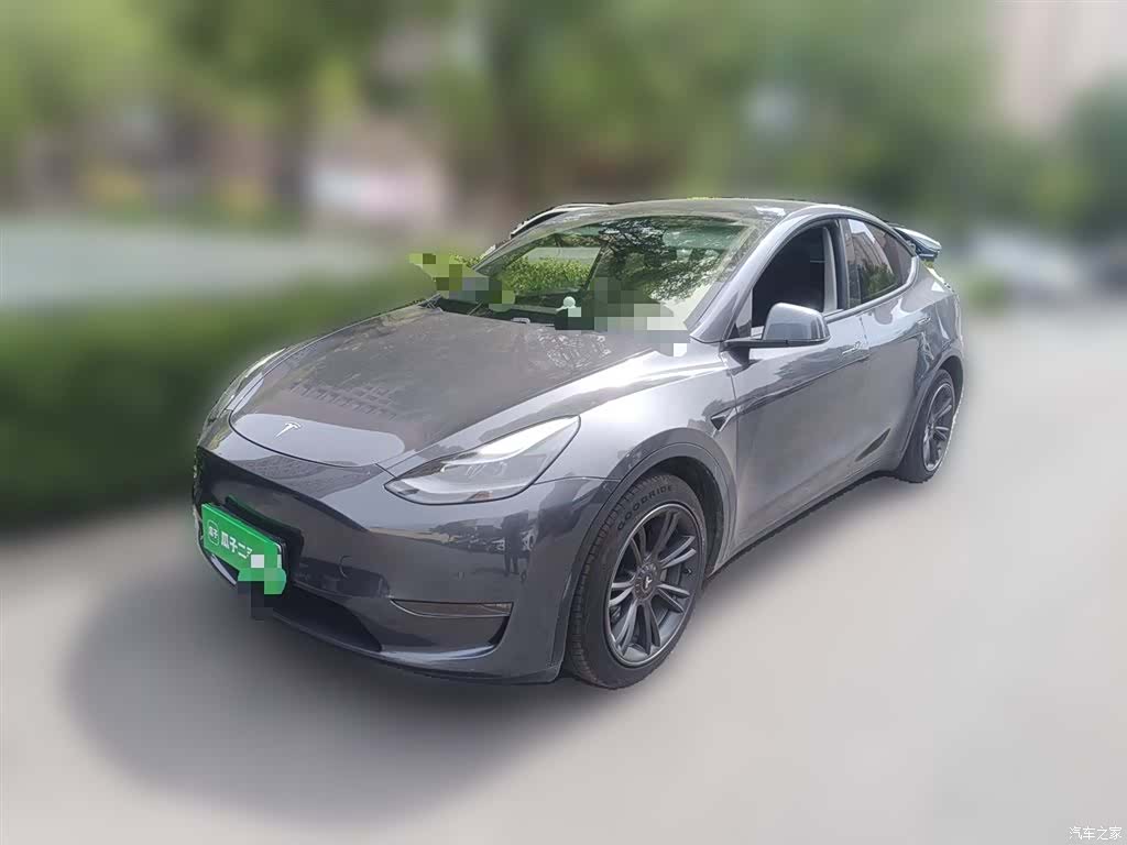 Tesla Model Y, 2021 1
