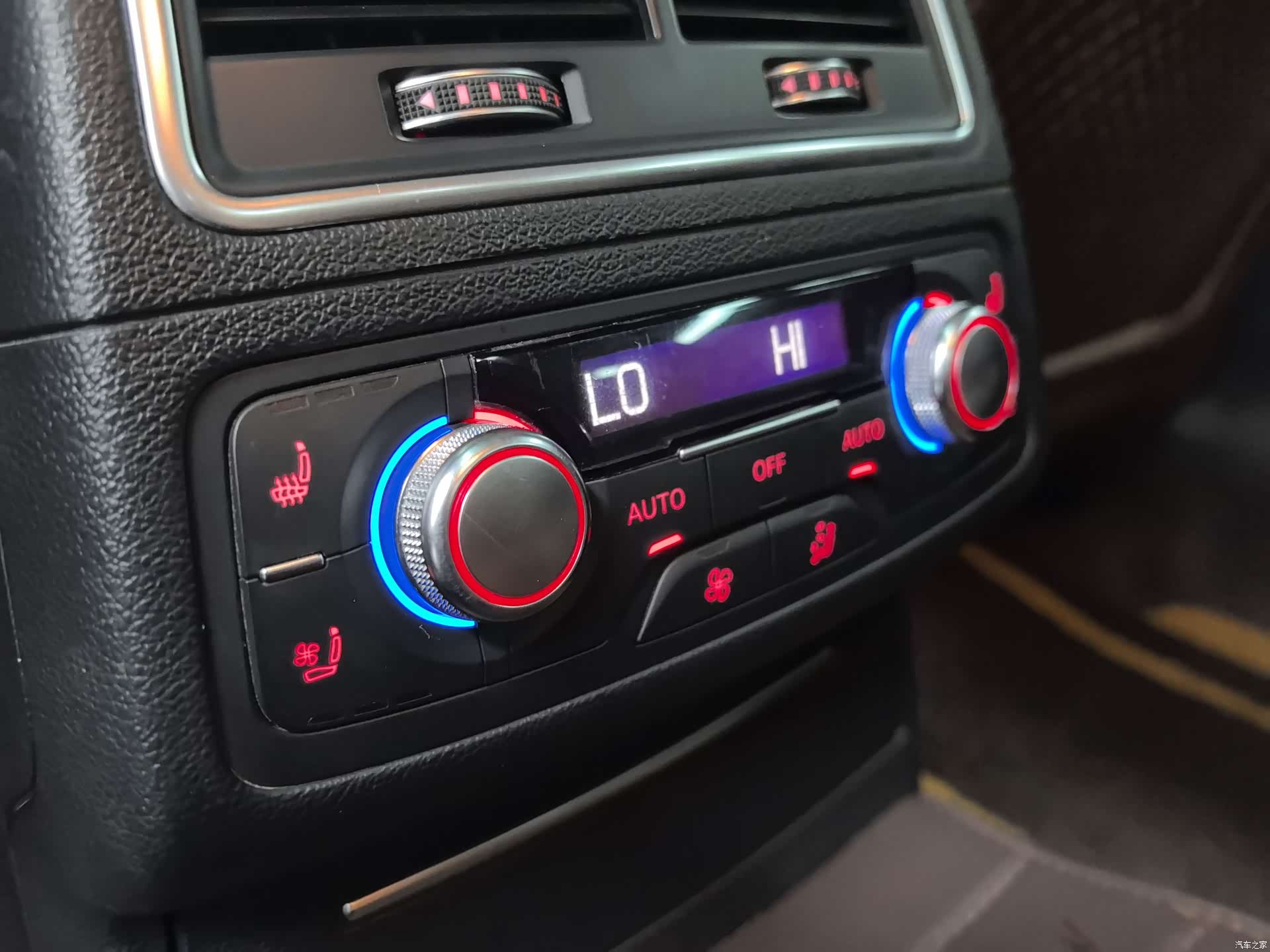 Audi A6L, 2016 14