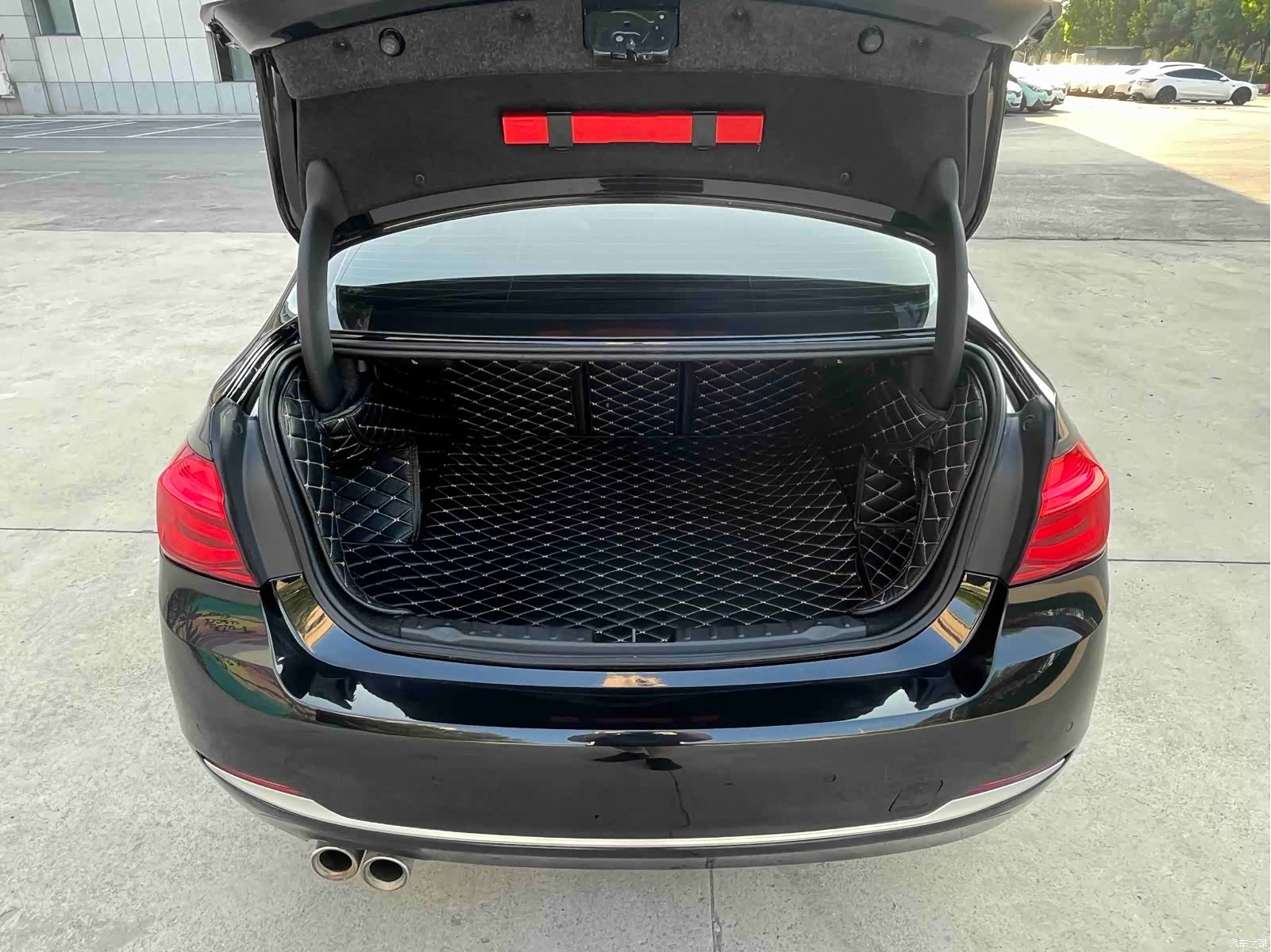 BMW 3 Series, 2017 17
