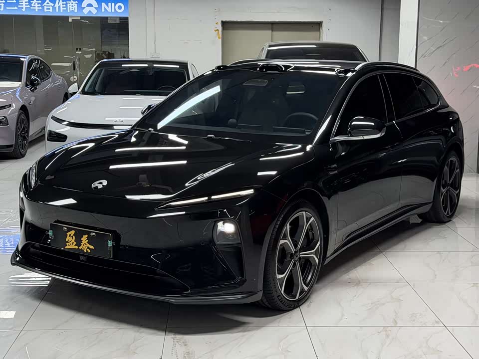 NIO ET5T