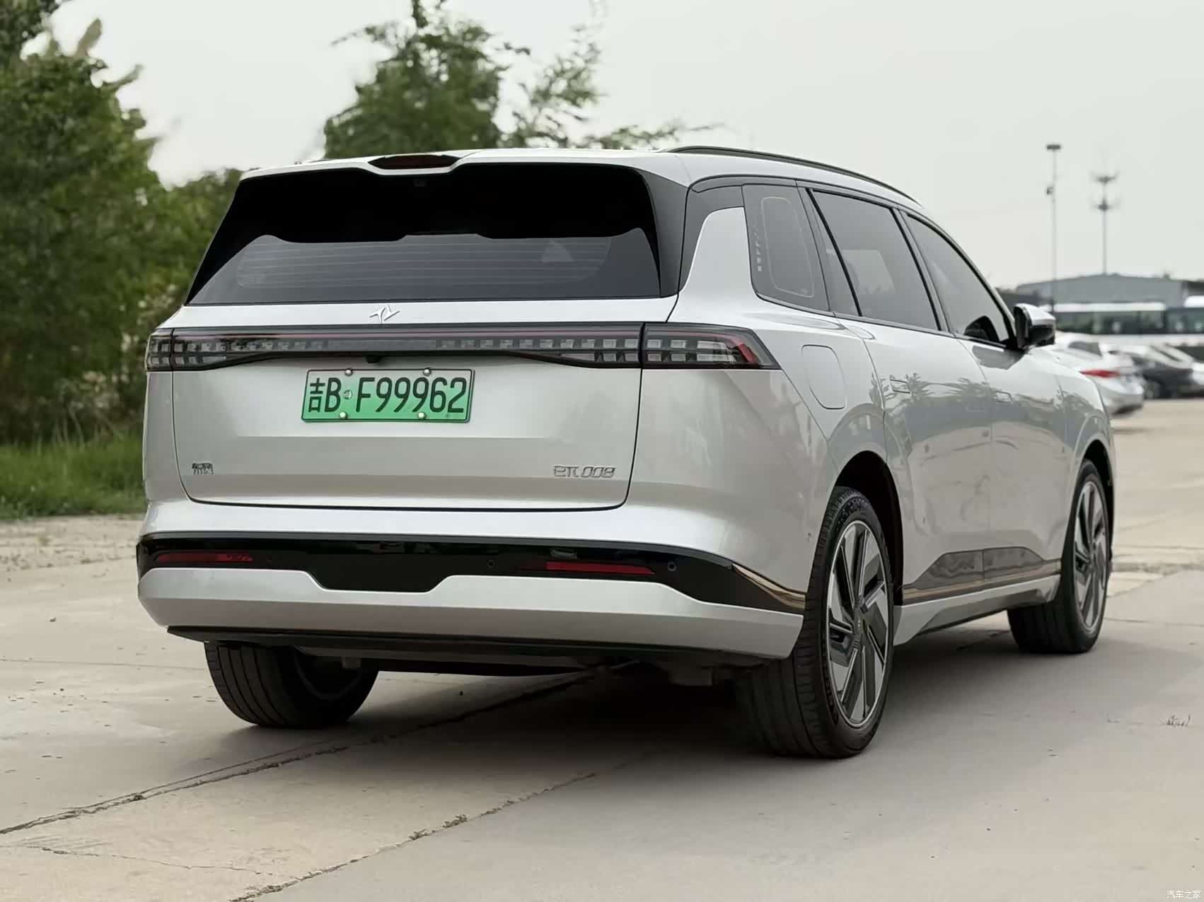 DongFeng eπ008, 2025 18