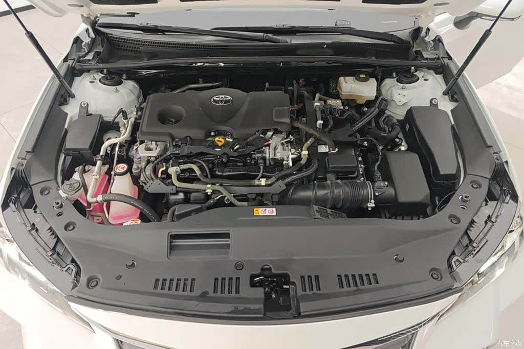 Toyota Avalon, 2022 10