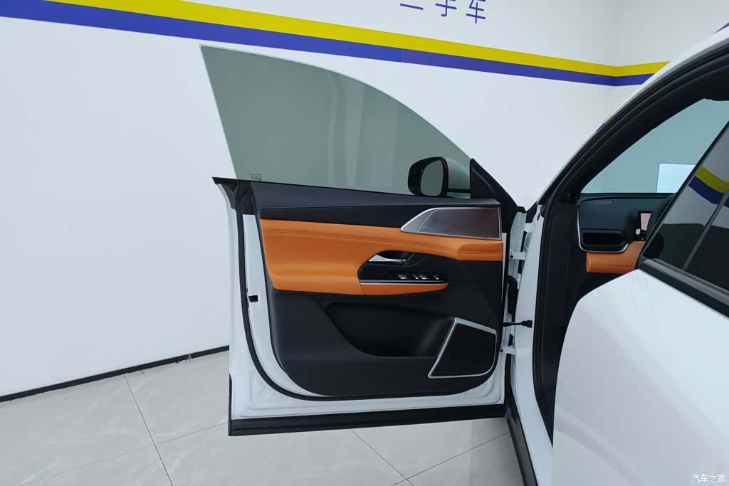 Xpeng G9, 2025 7