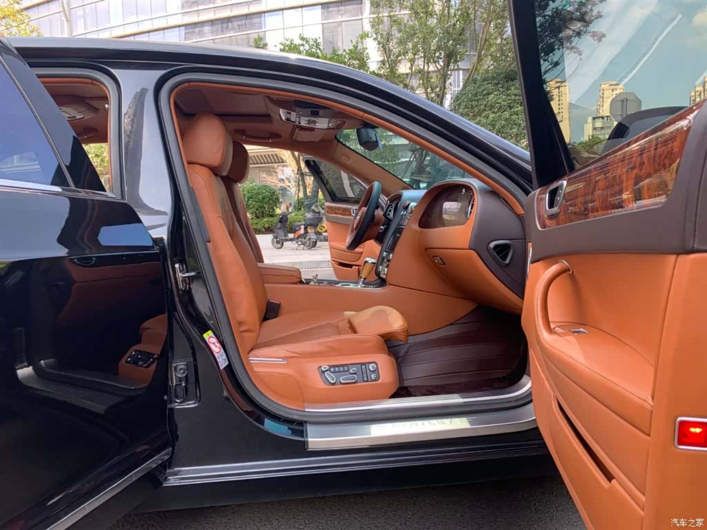 Bentley Flying Spur, 2012 13
