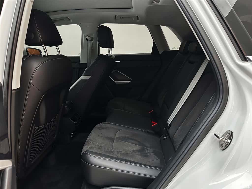 Audi Q3, 2022 22