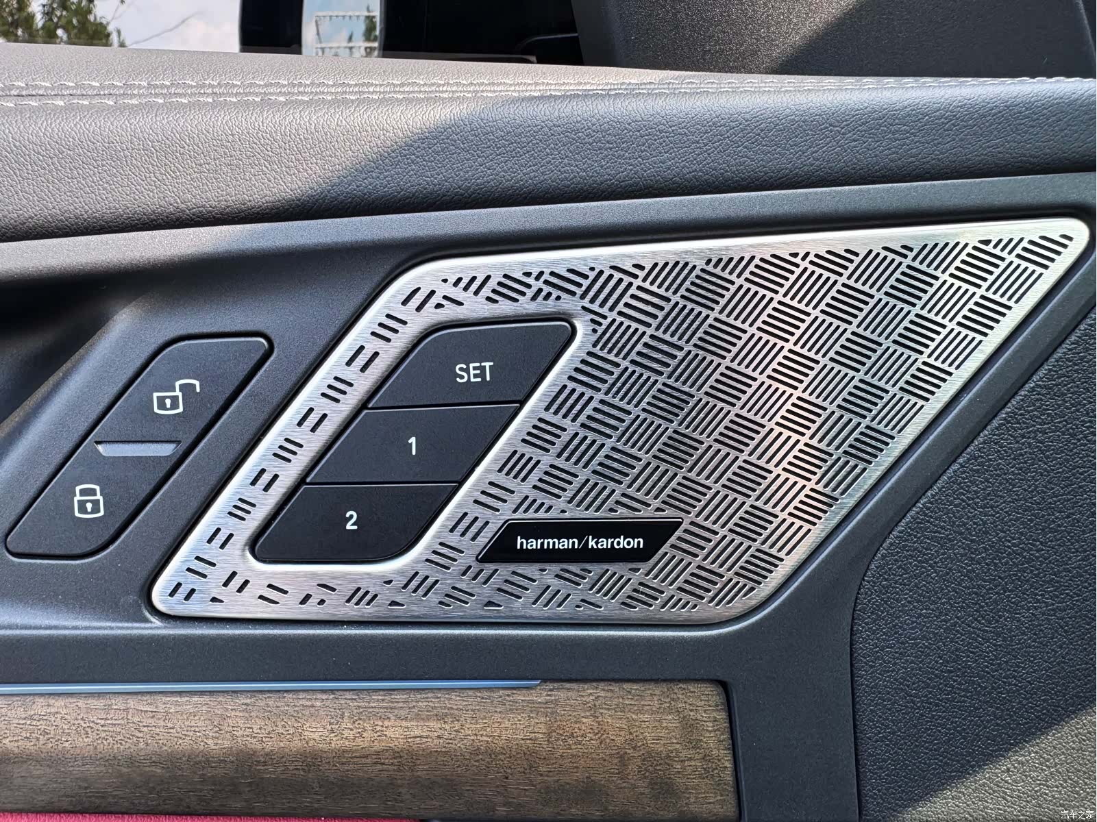 BMW iX1, 2023 10