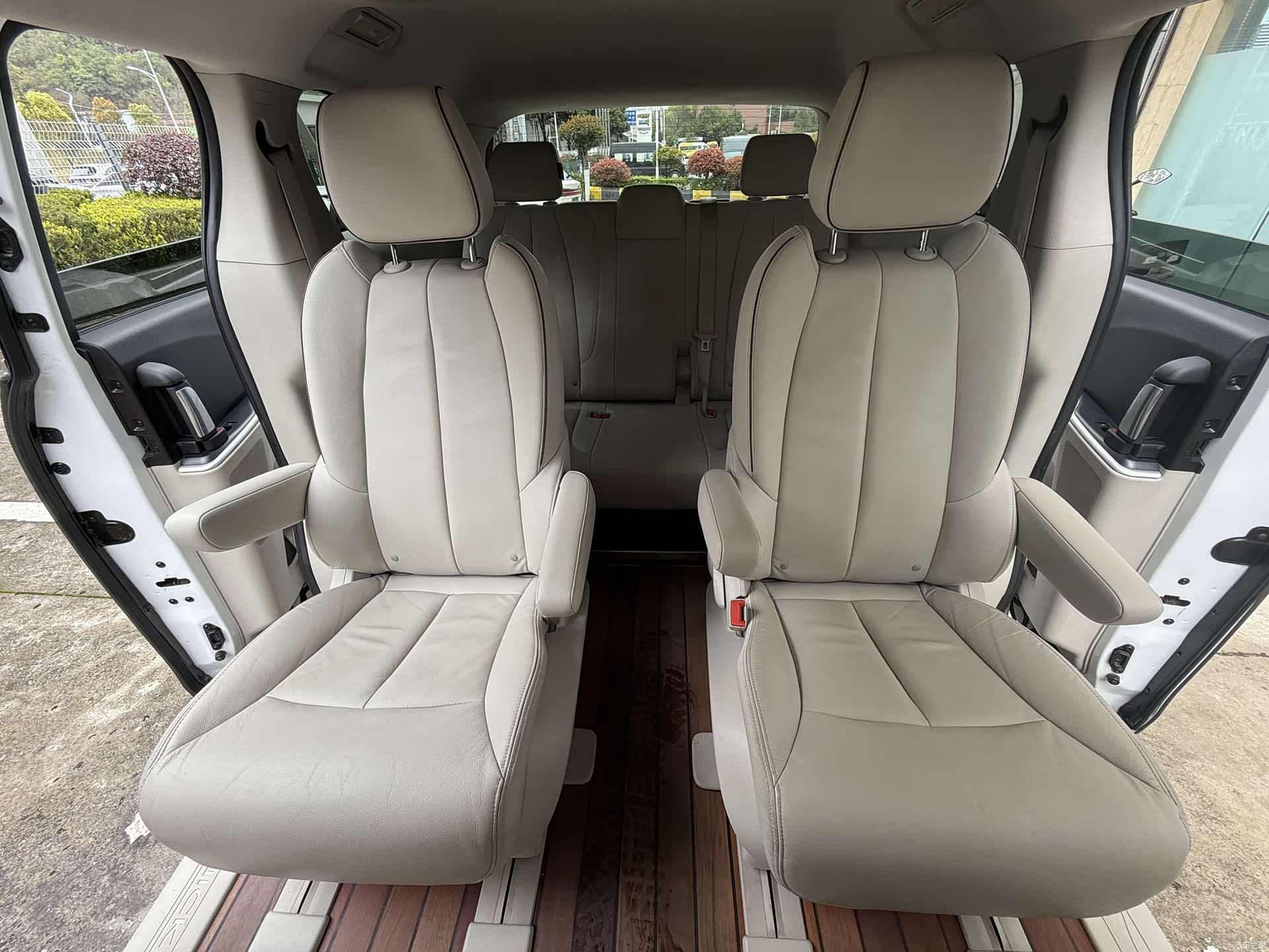 Buick GL8, 2021 19