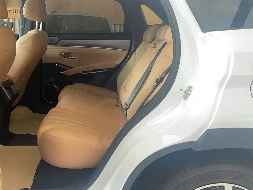 BYD Song L DM-i BYD Song L DM-i