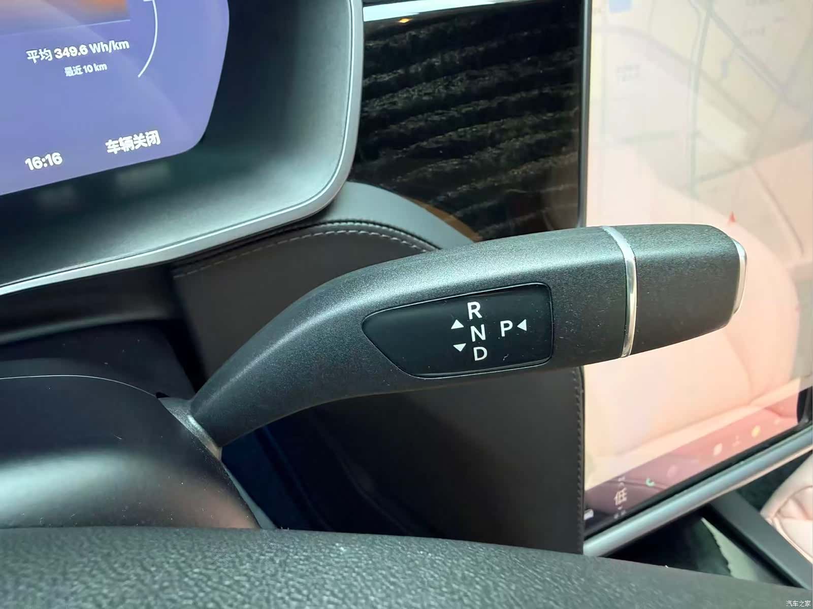 Tesla Model S, 2019 14