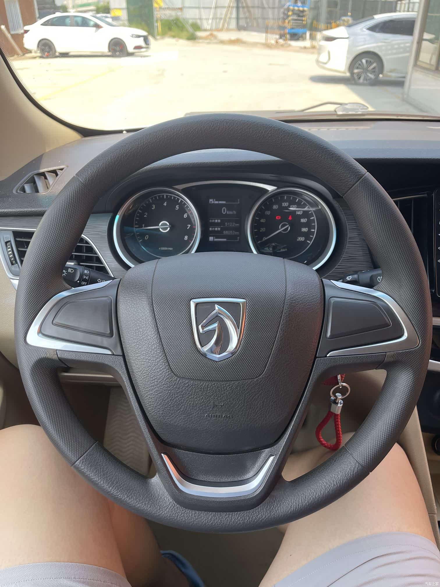 Wuling 730, 2018 9