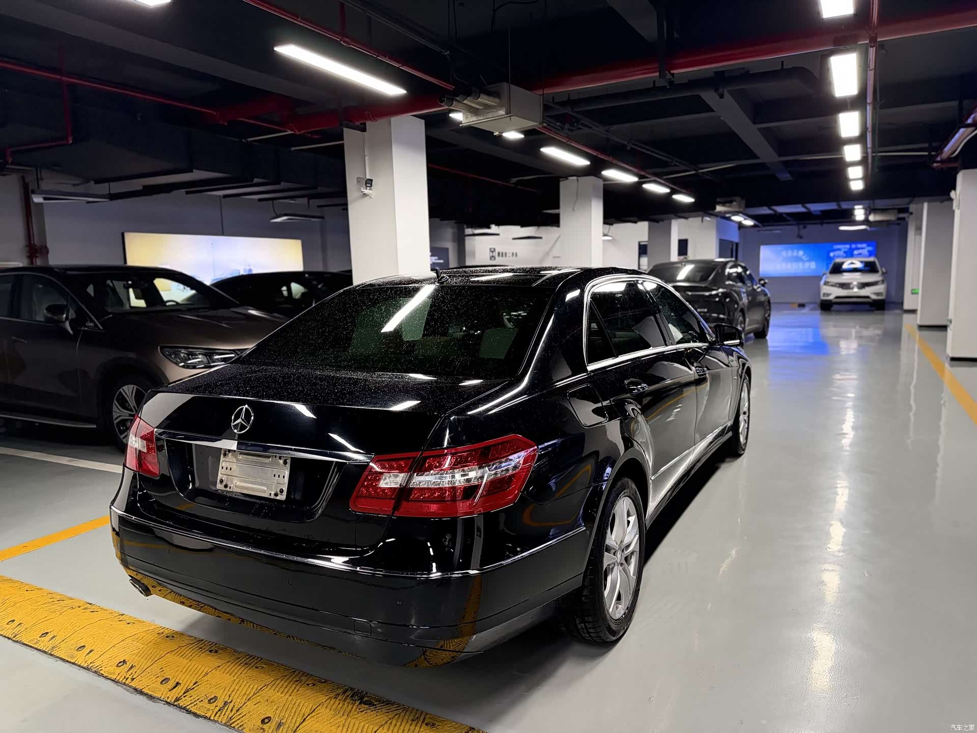 Mercedes-Benz E-Class, 2012 9