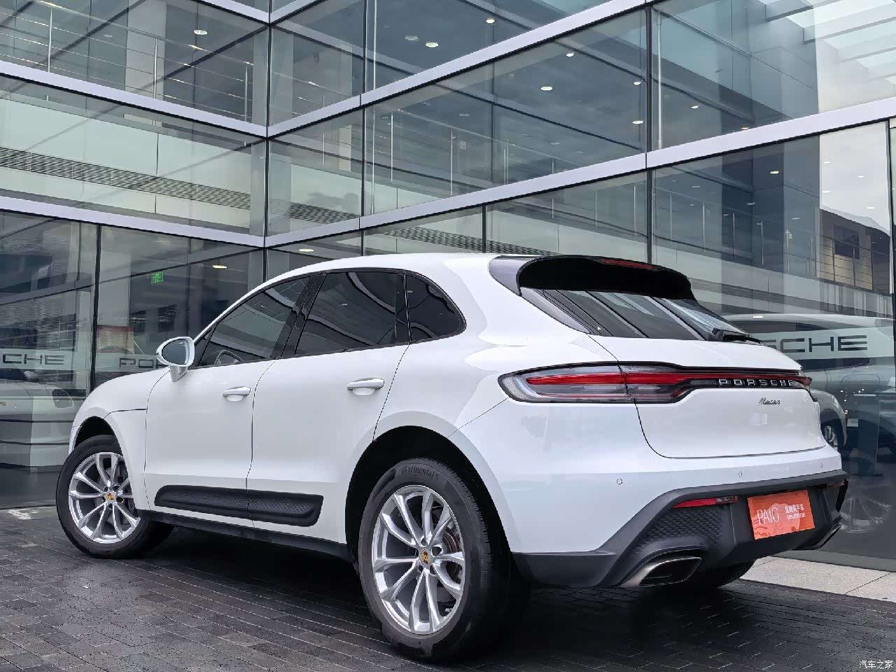 Porsche Macan, 2024 6