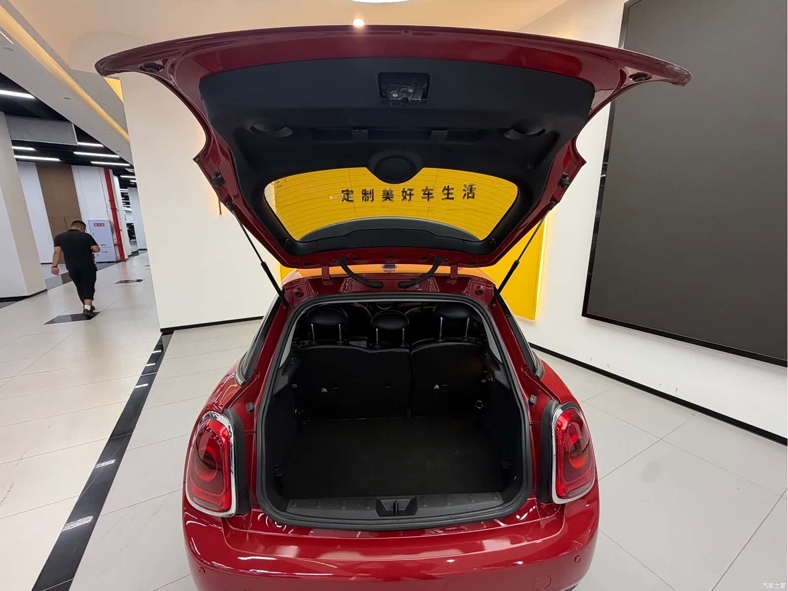 Mini ONE, 2016 14