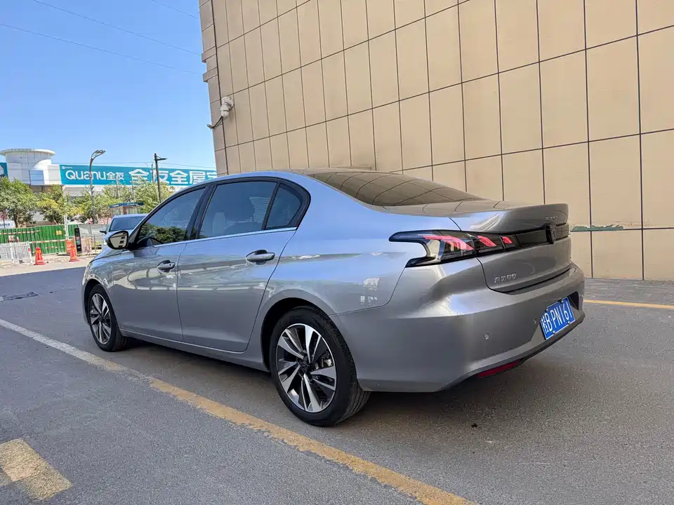 Peugeot 408 Peugeot 408