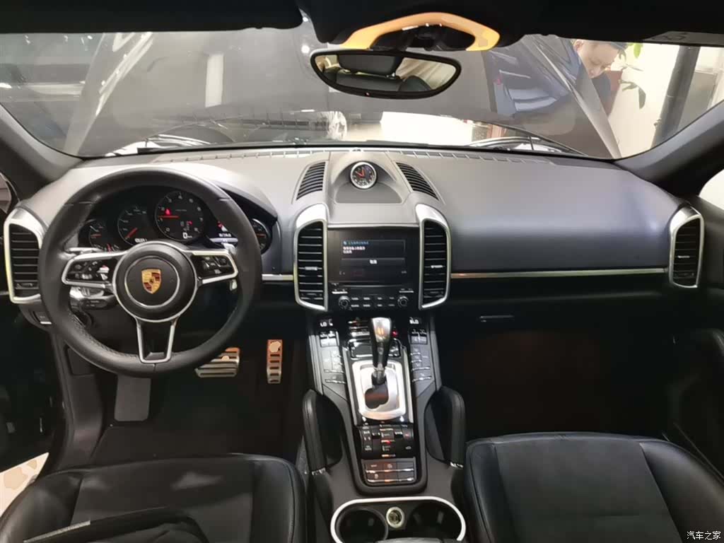 Porsche Cayenne, 2016 10