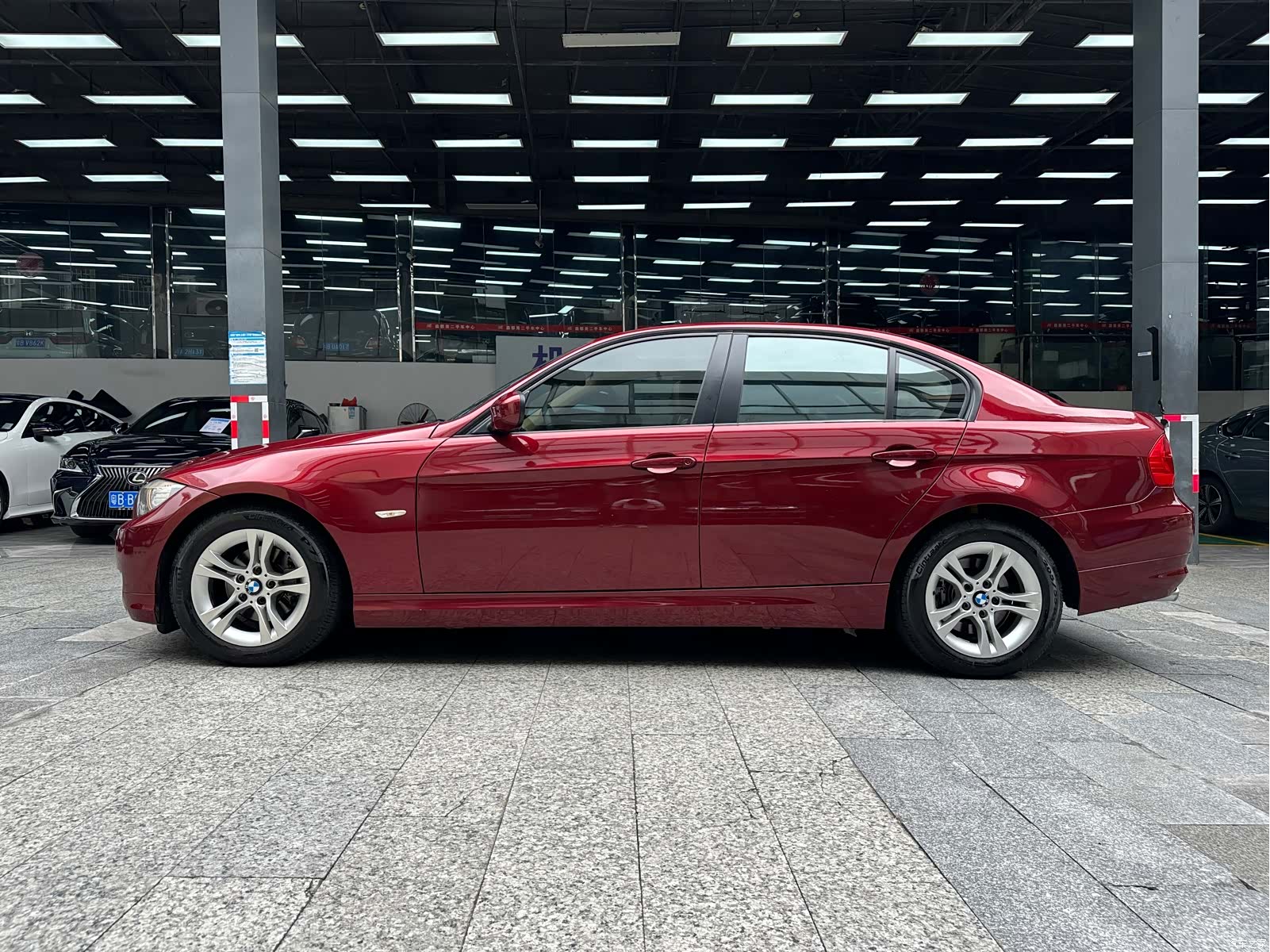 BMW 3 Series, 2012 16