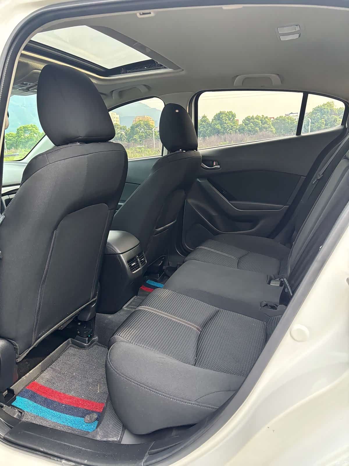 Mazda Mazda3, 2020 4