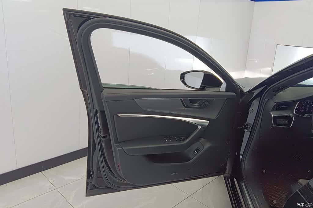 Audi A6L, 2020 7