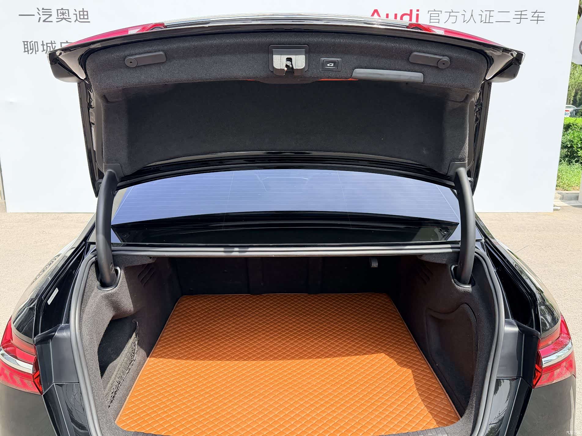 Audi A6L, 2022 12