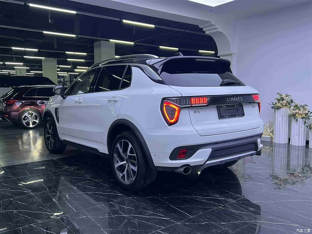 Lynk & Co 01, 2018 19