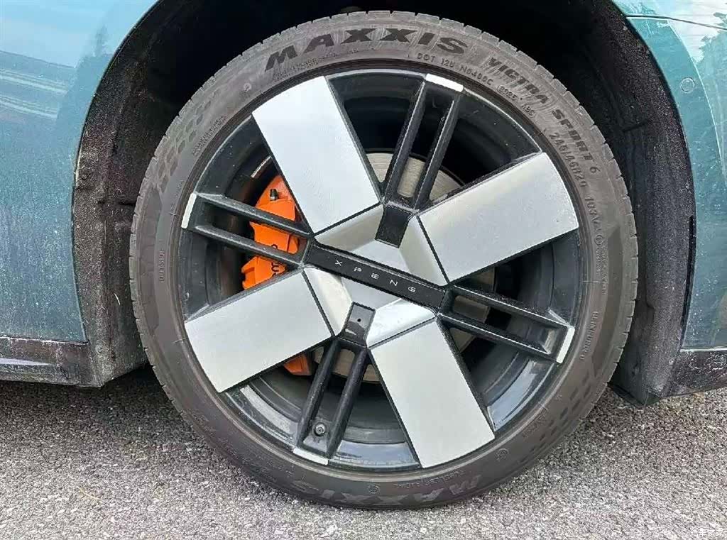 Xpeng P7, 2025 7