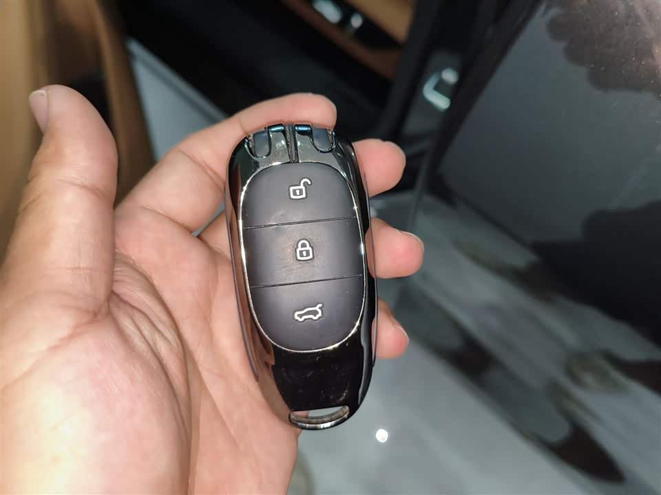 Li Auto Ideal ONE