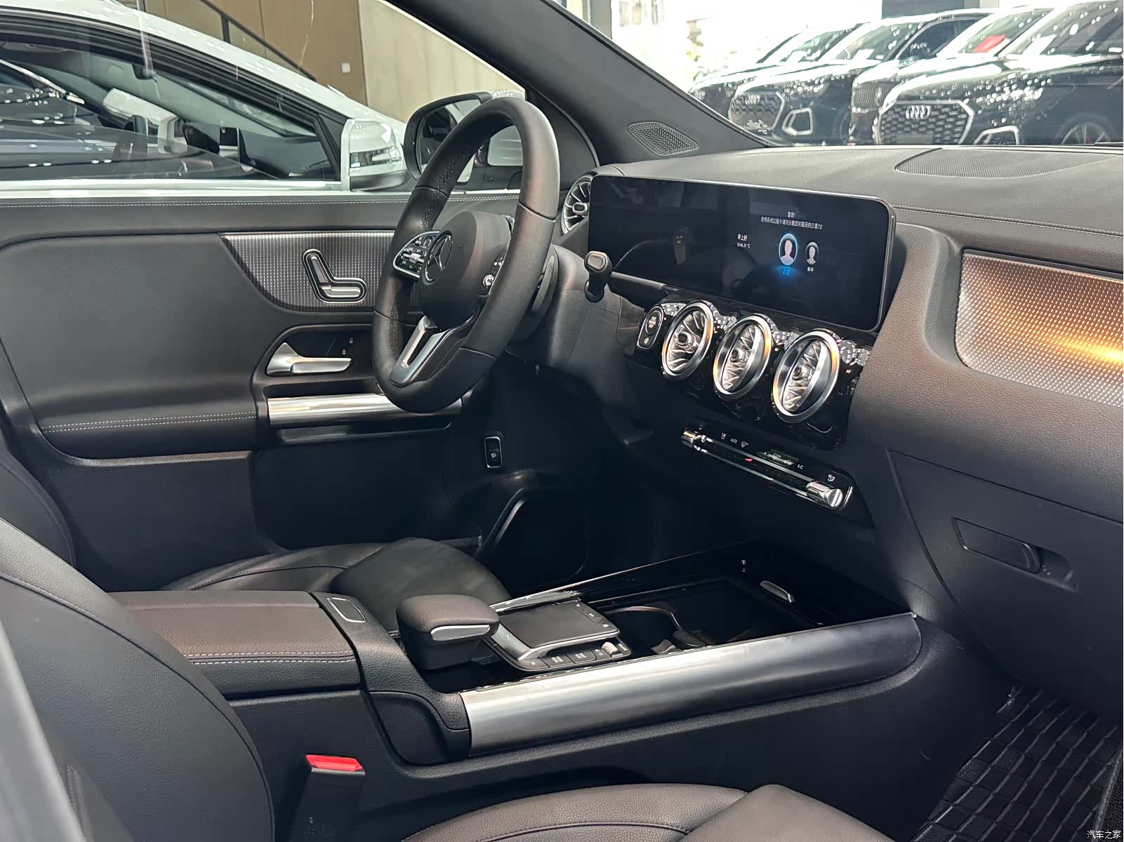 Mercedes-Benz GLA, 2020 6
