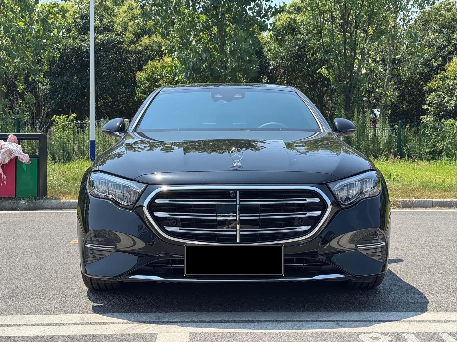 Mercedes-Benz E-Class, 2025 2