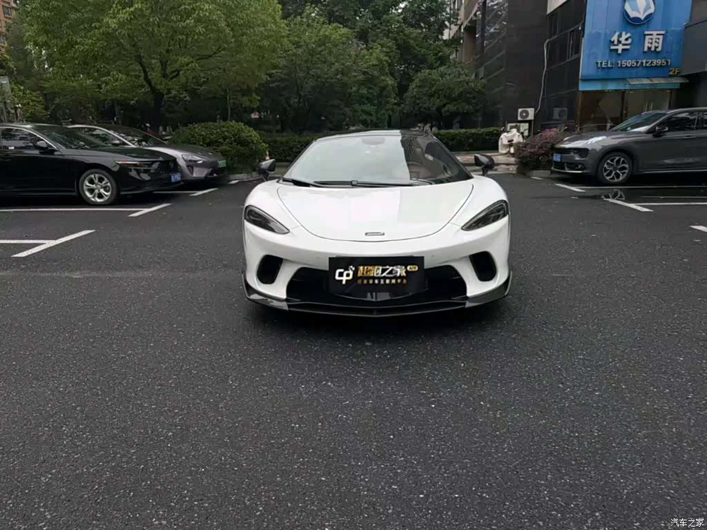 McLaren GT, 2023 2