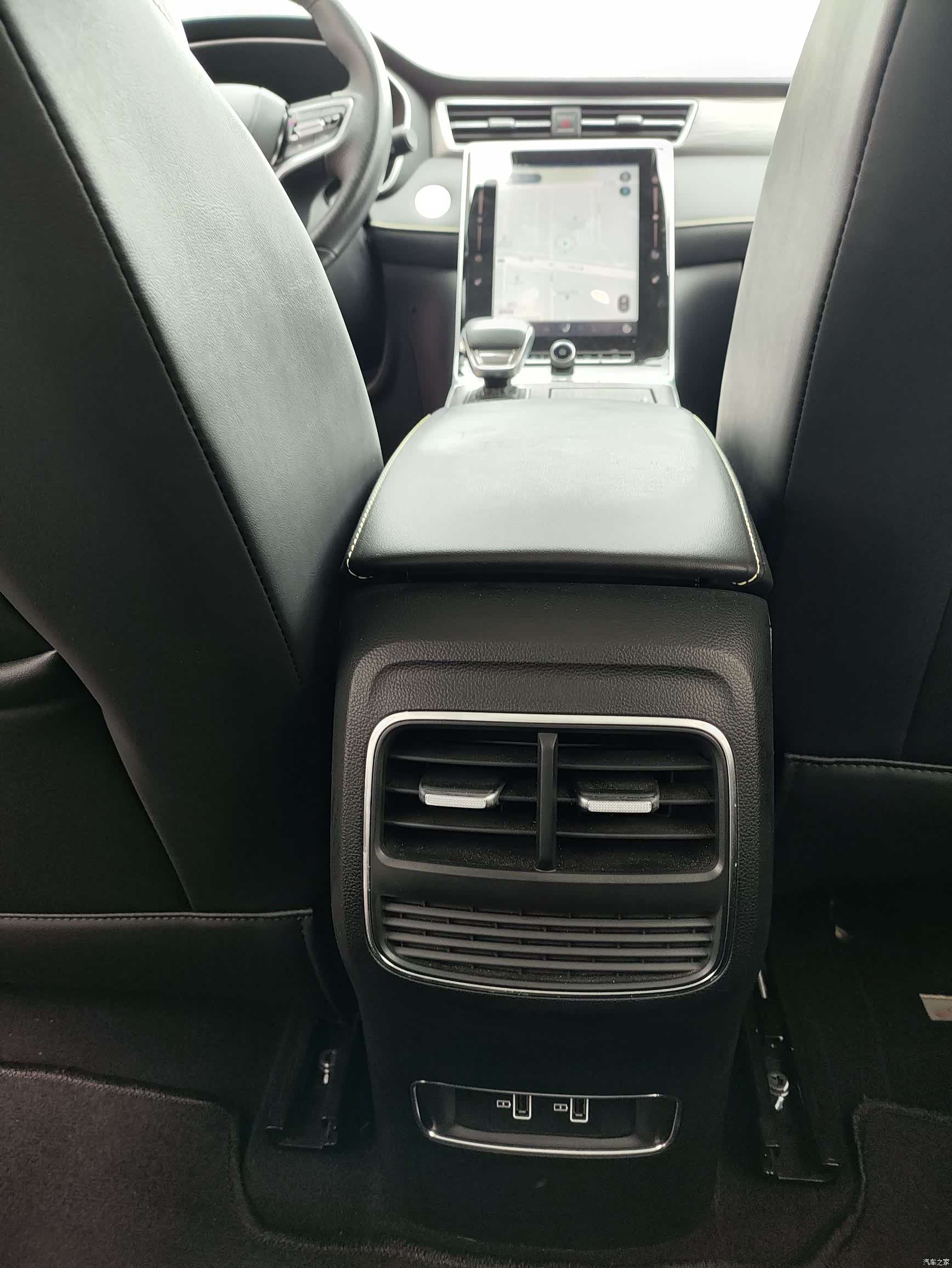 Roewe RX5, 2021 15