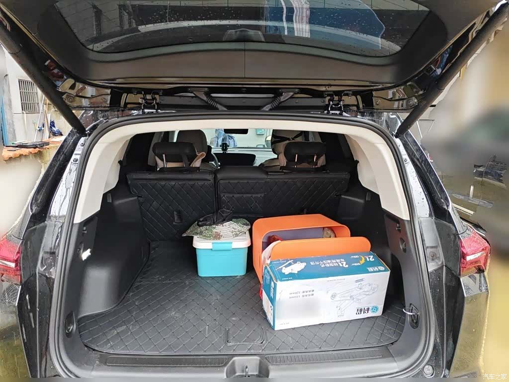 Buick Envision Plus, 2025 10