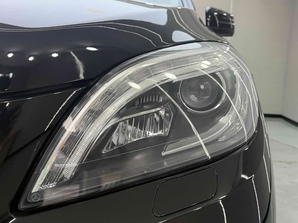 Mercedes-Benz M class